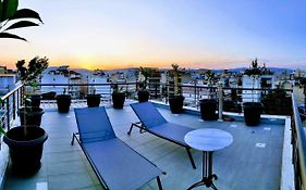 Elegant Bright Apartment With Acropolis View Terrace